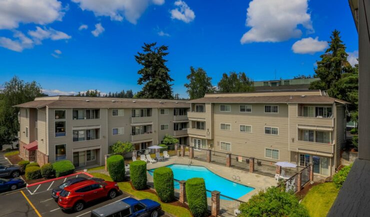 Brittany Place Apartments In Lynnwood